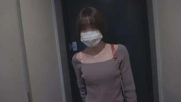 FC2 PPV 3104605 Embarrassingly blushing gray body in the middle of development