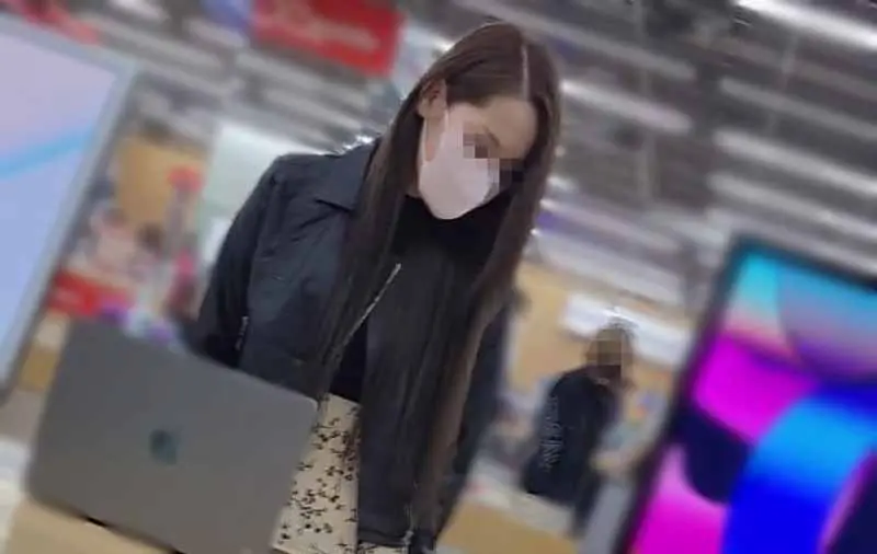 FC2 PPV 3116294 Beautiful owner of a girls bar forced to expose the vagina of the pubic hair outdoors even though