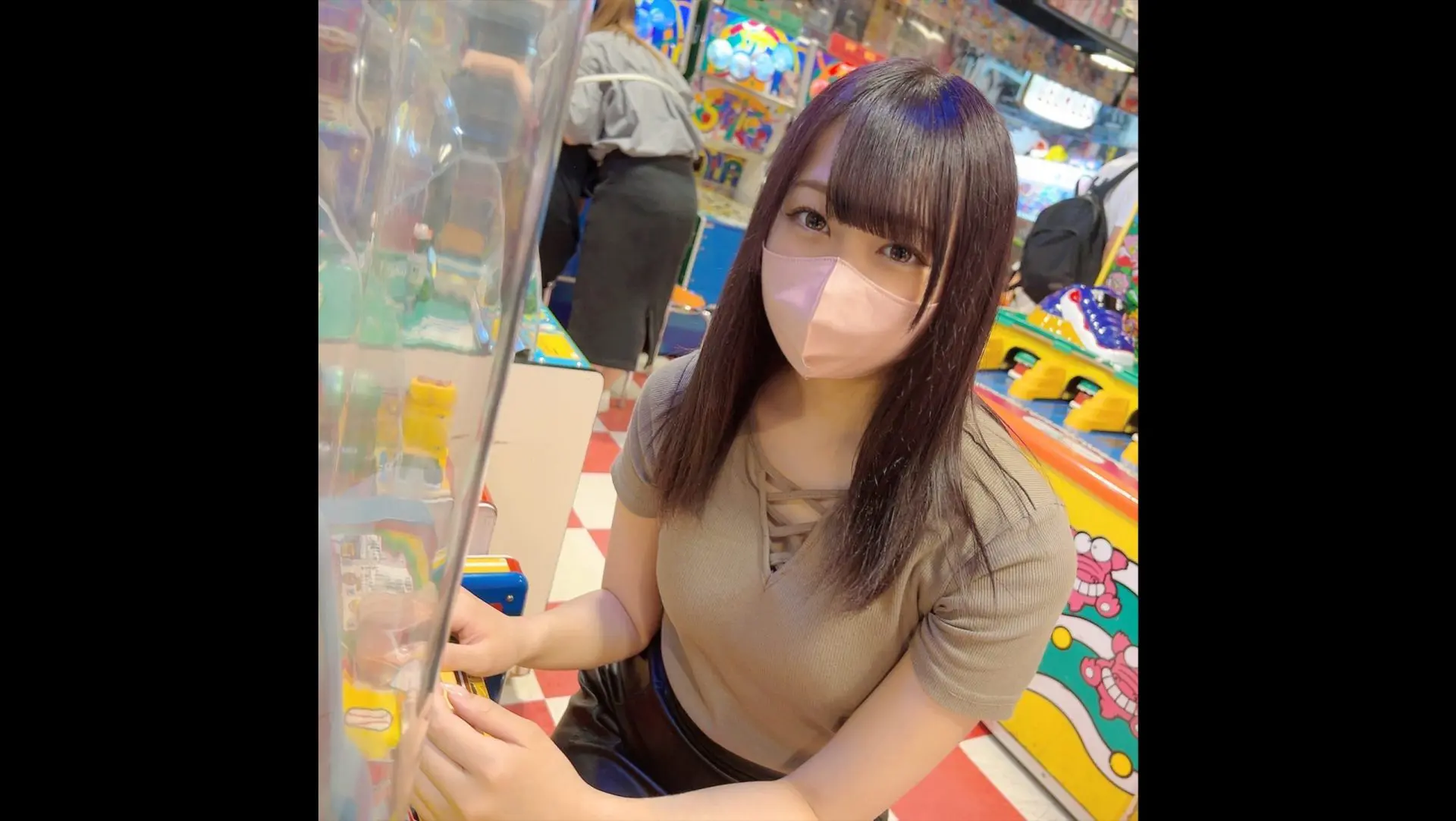 FC2 PPV 3119615 A cute apprentice beautician who turned 20 is inserted raw without rubber for the first time