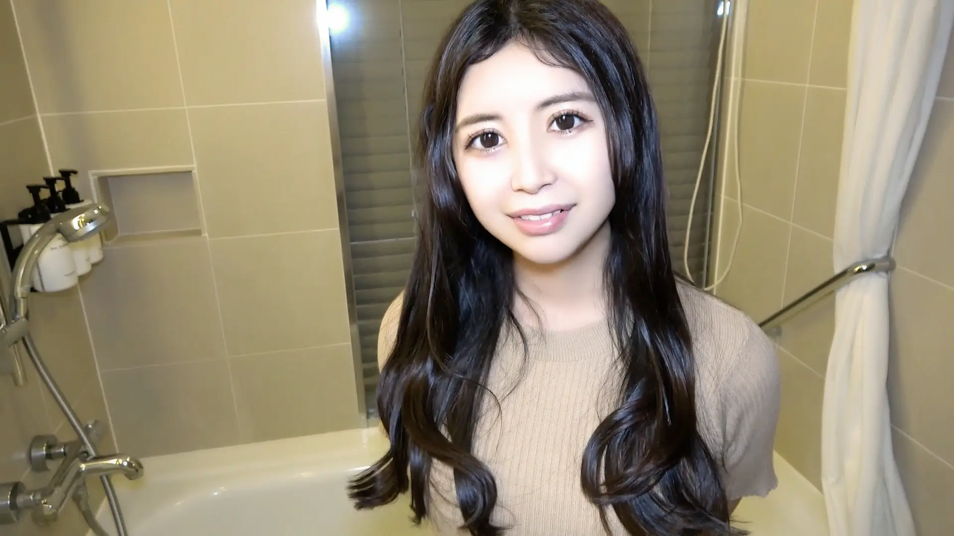 FC2 PPV 305431 That popular female Anna beauty Double erotic with knit dress After all the face of a beautiful girl Ahegao is the best