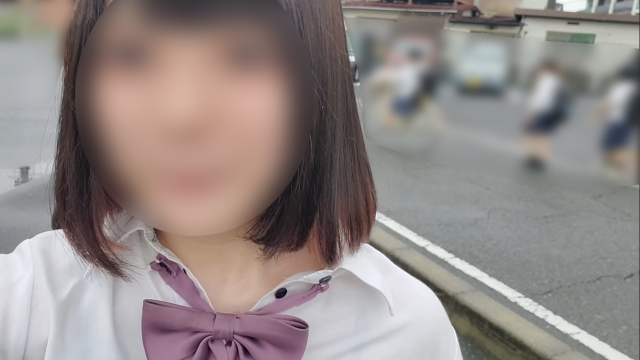 FC2 PPV 3080111 C******* friend Yume-chan Selfie exposure and masturbation at school