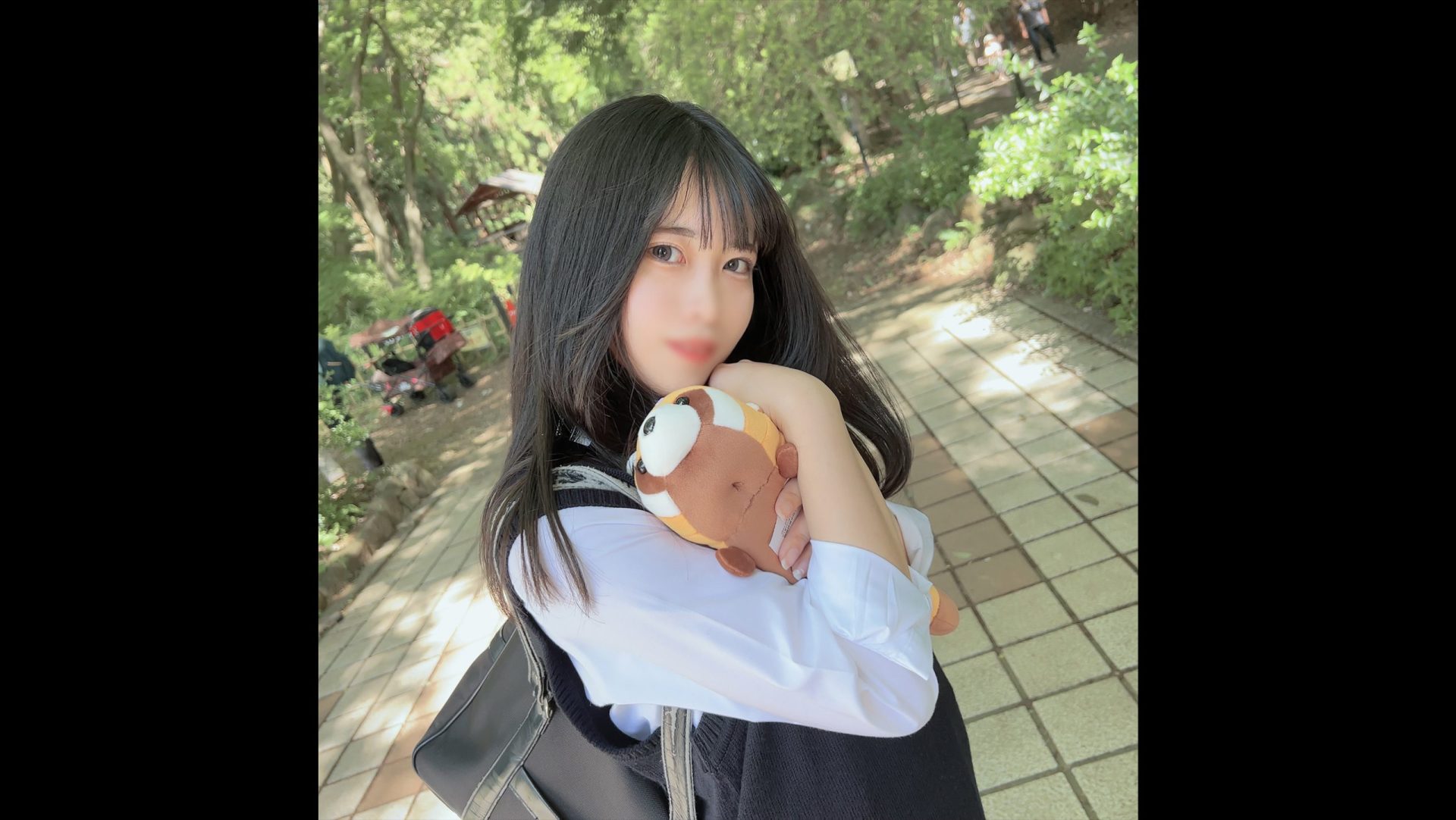 FC2 PPV 4466529 A Lonely Girl Who Just Transferred To A School With A Cute Kansai Accent And Soft Hidden Big Breasts  Raw