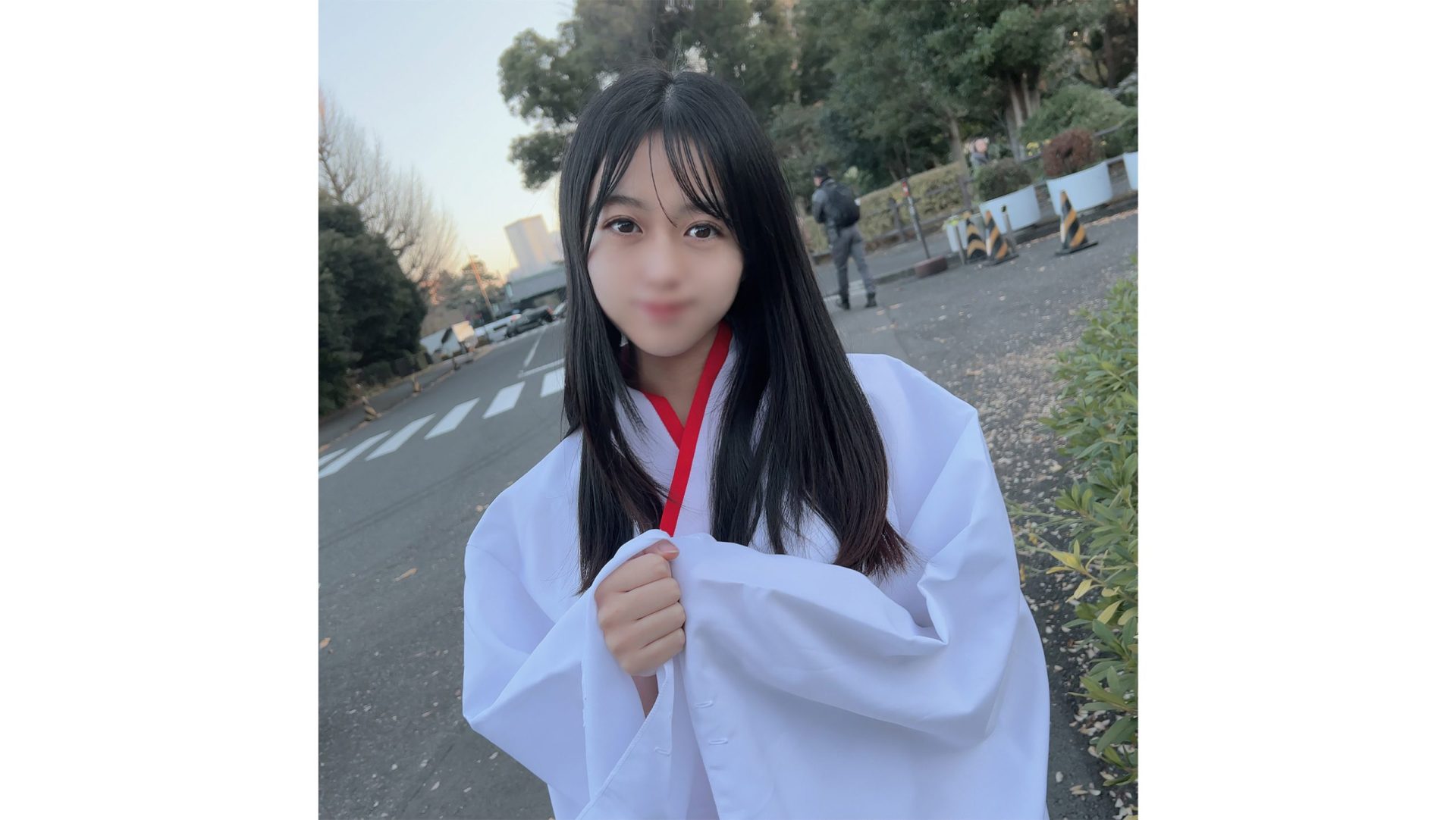 FC2 PPV 4494567 A Serious And Cute Girl Student Who Serves As A Class Representative At School Is Dressed As A Shrine Maiden At Her Part Time Job